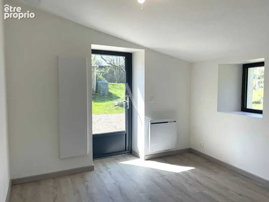 Maison Saint Georges De Pointindoux 8 pièces - 166 m² - photo 14