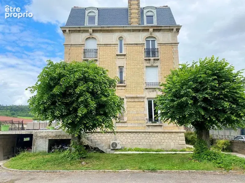 Maison à BELLEVILLE-SUR-MEUSE