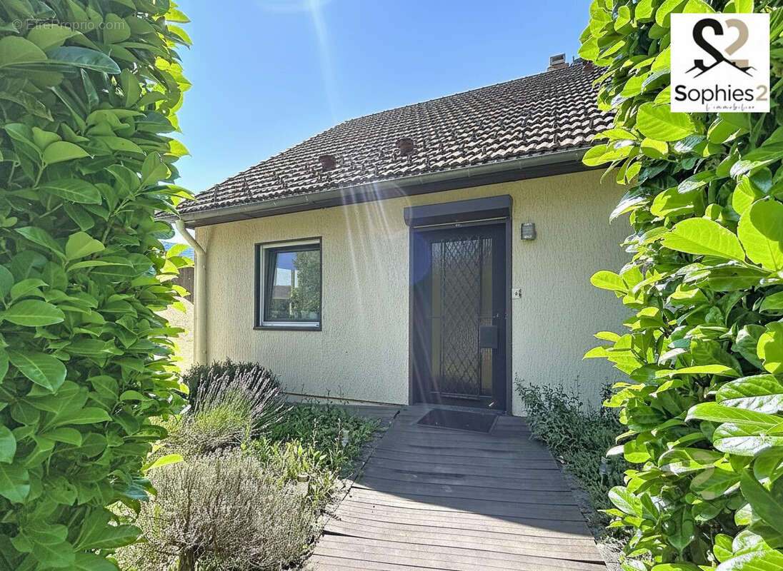 Maison 151 m² à Notre-Dame-De-Mesage  - photo 2