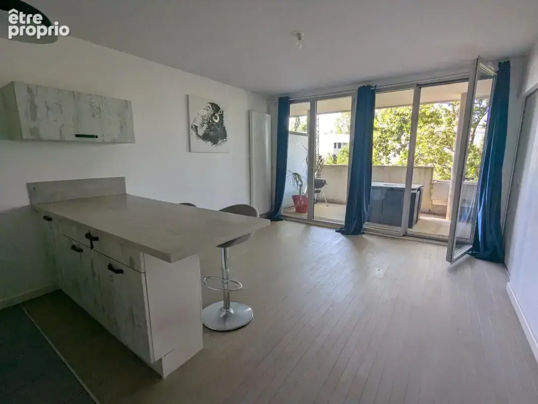 T2 avec balcon et parking -  Bel Air Bègles / Villenave - photo 1