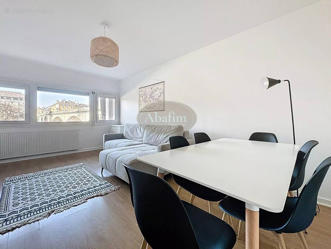 Appartement à TARBES