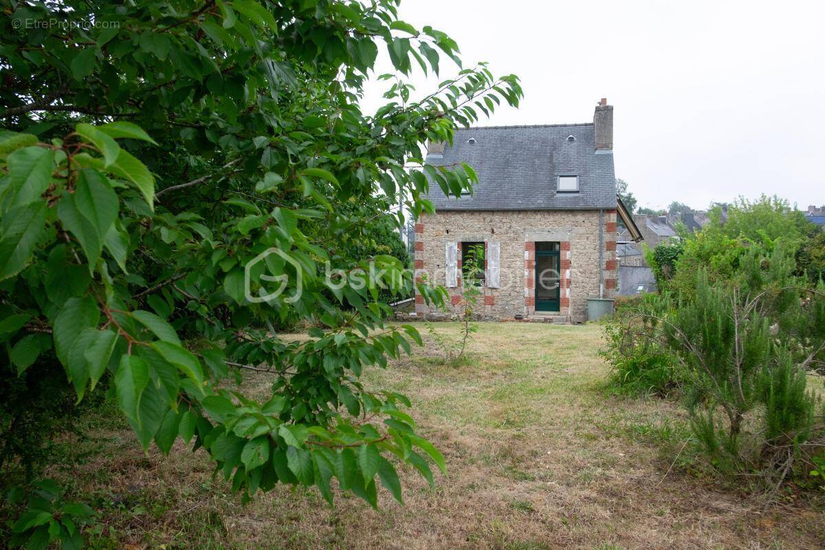 Maison à LE VIEUX-MARCHE