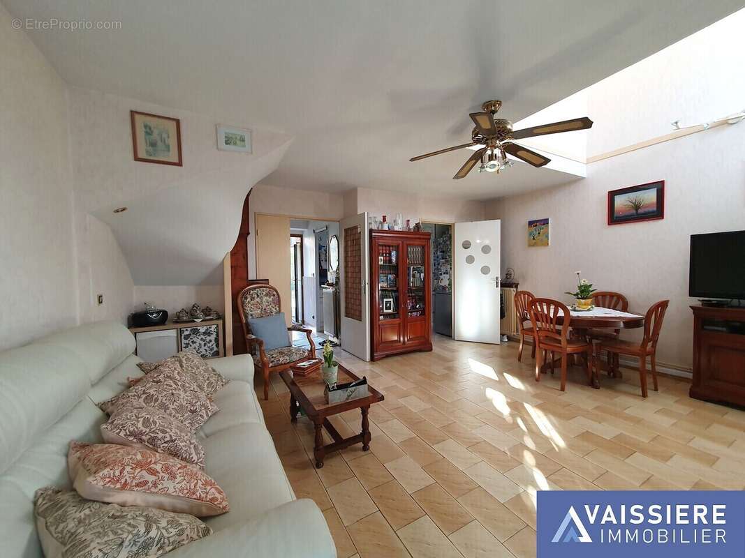 Maison à MONTIGNY-LE-BRETONNEUX