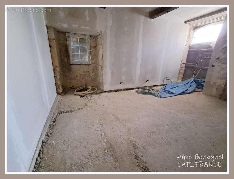 Lamontjoie Maison de village à vendre 196m2,à terminer de rénover - photo 11
