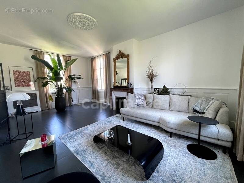 Maison à CREPY-EN-VALOIS