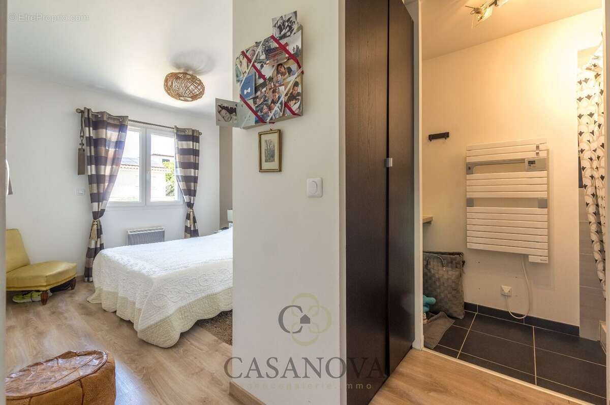 Maison à SAINT-AUNES