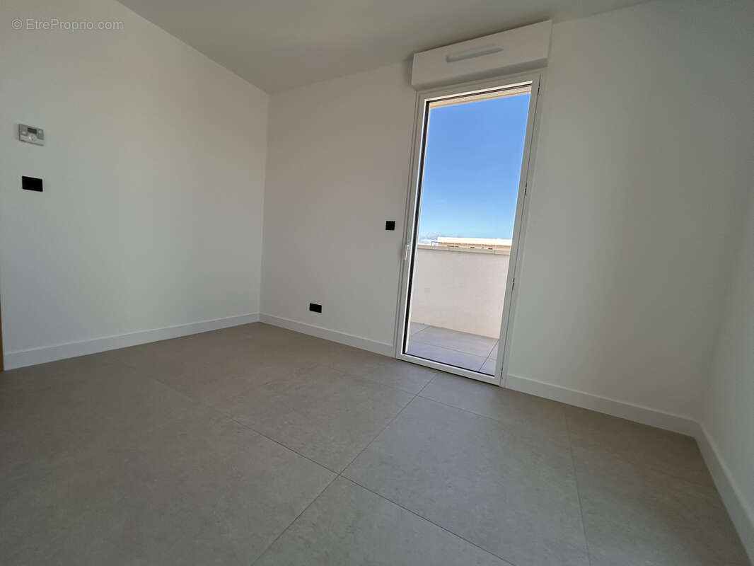 Appartement à CASTRIES