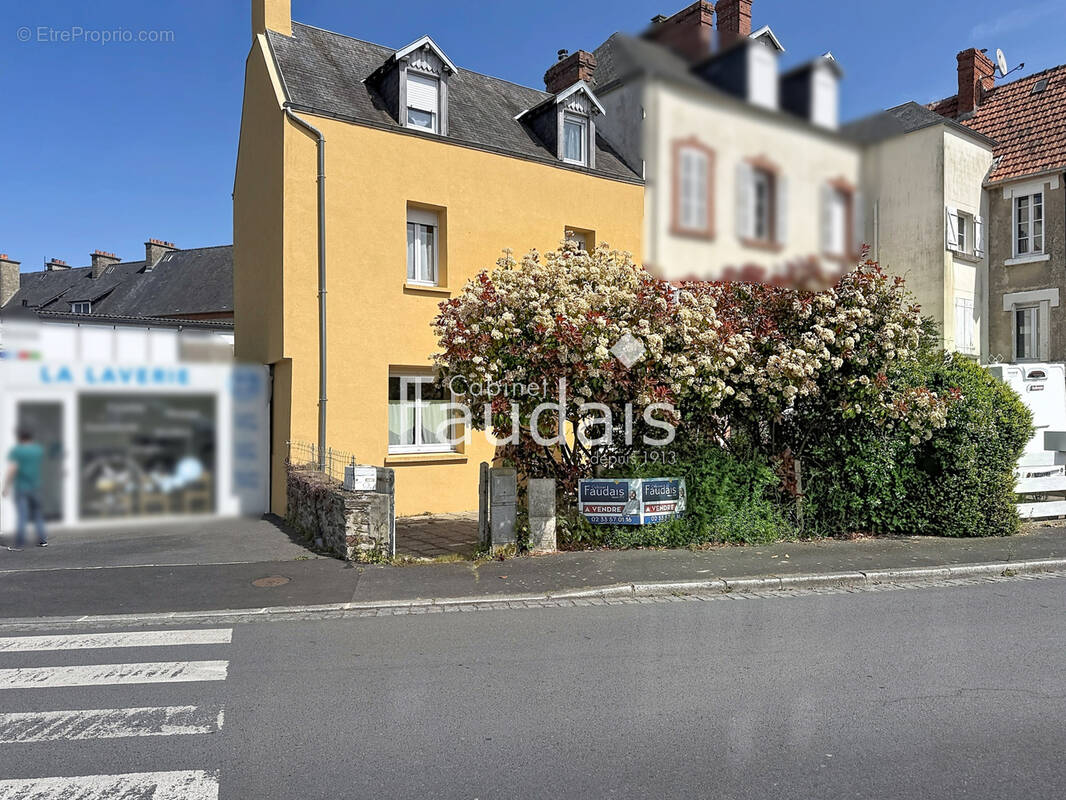 Maison à LA MEAUFFE