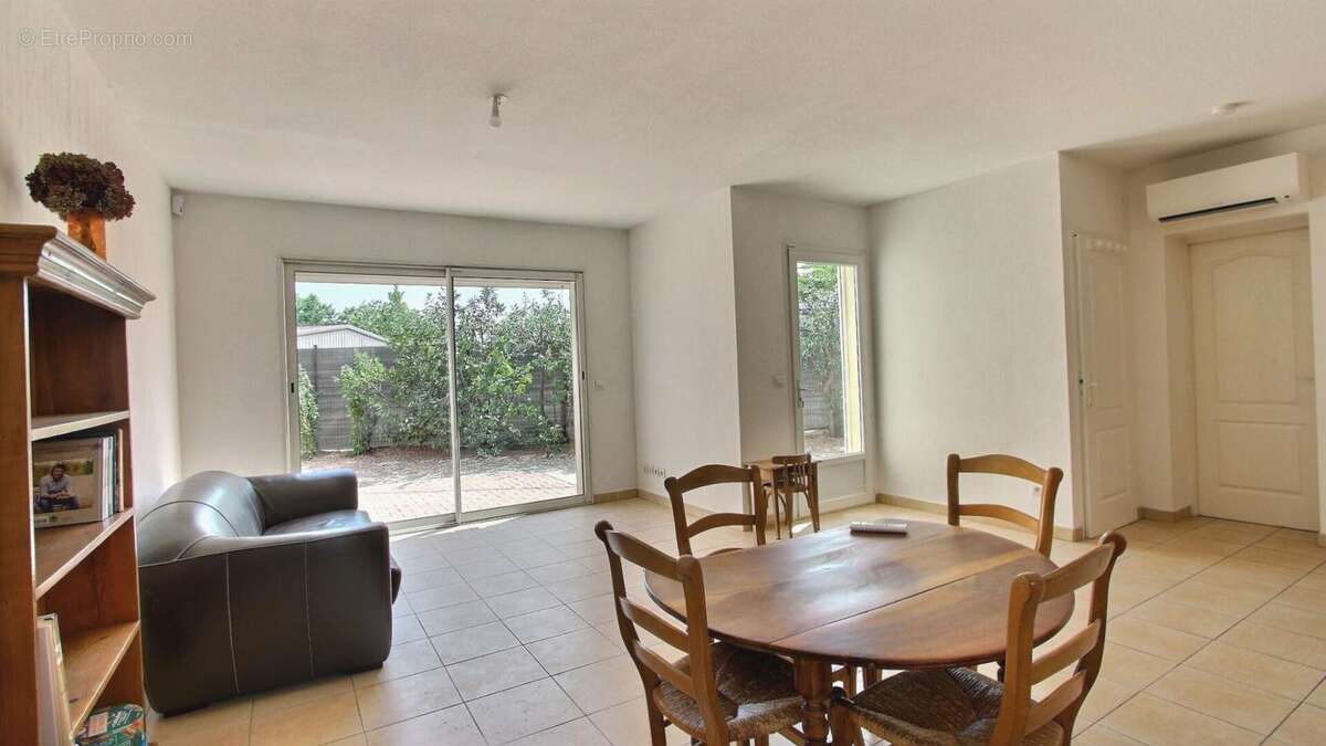 En exclusivite le cannet des maures maison 3 chambres avec garage - photo 3