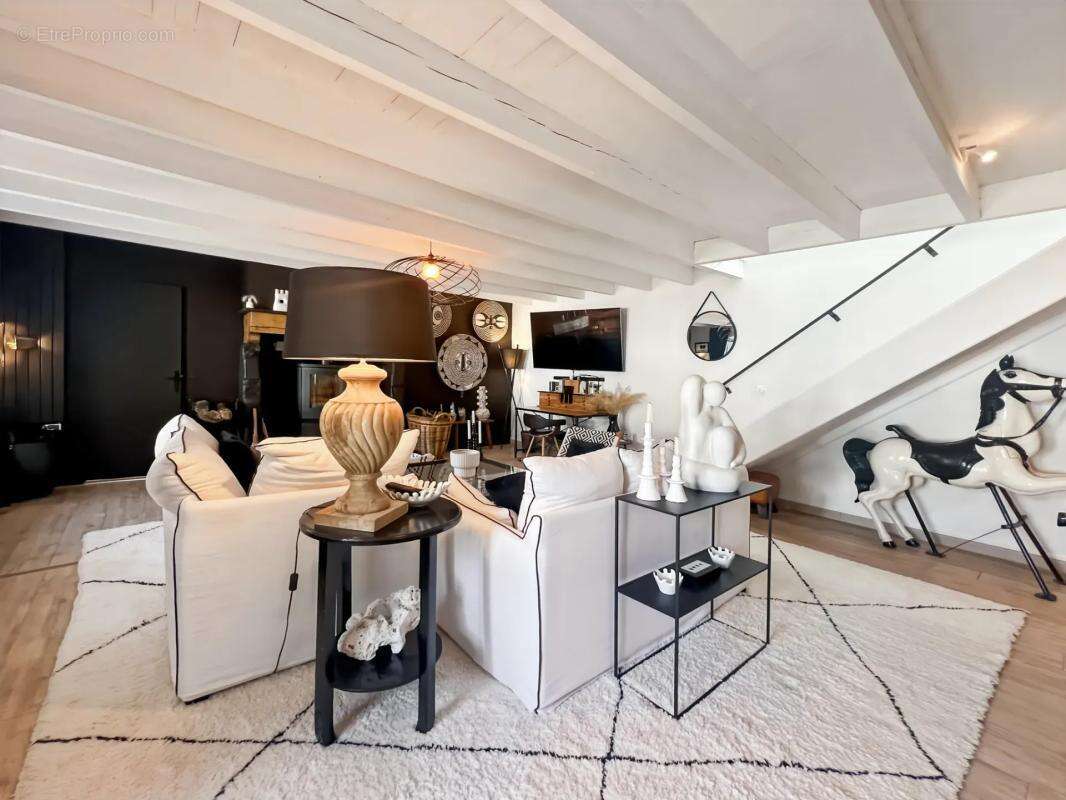 Maison de 7 pièces de 235 m² à Le Mené - photo 8