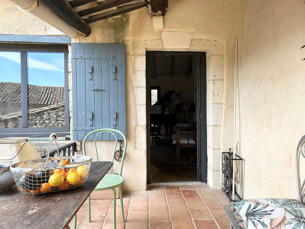 Maison à VALLIGUIERES