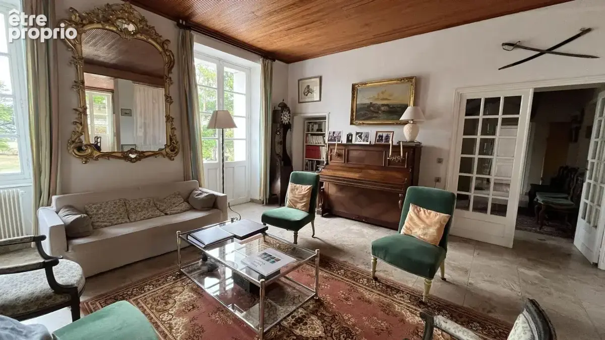 Maison de Maître sur 1 ha 32 de parc - photo 13