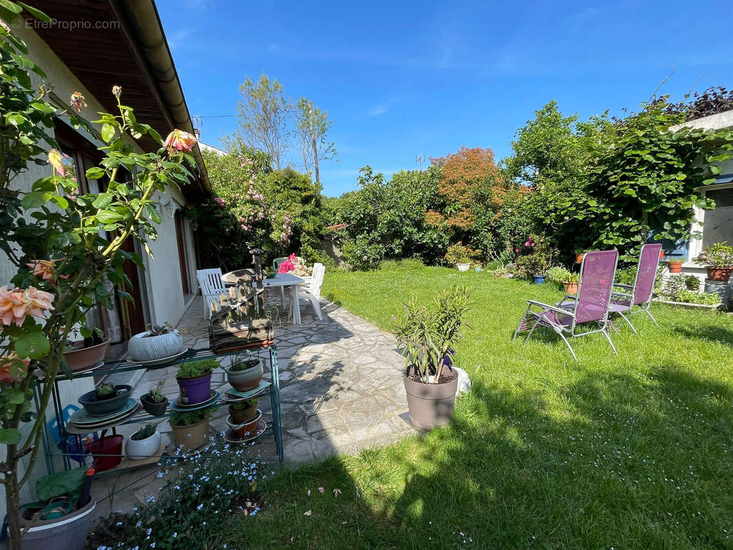 Maison à TREMBLAY-EN-FRANCE