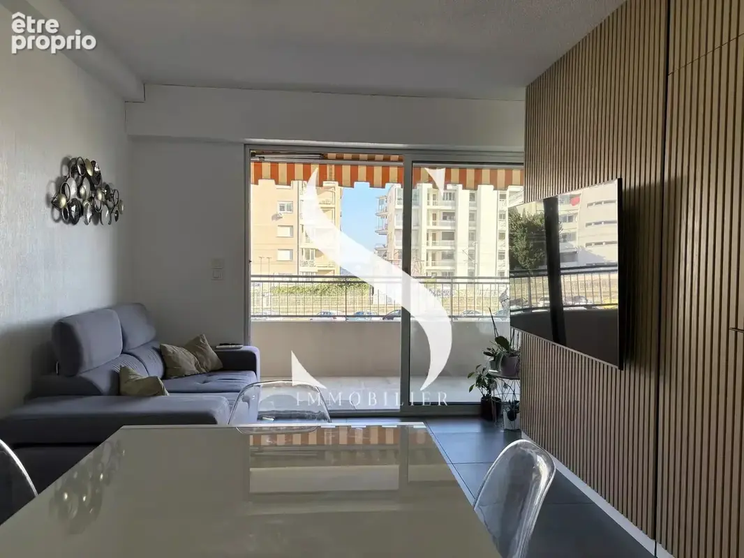 Appartement 4 pièces à vendre Golfe Juan Centre ville - photo 3