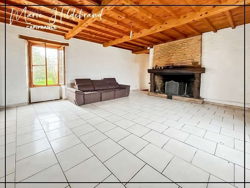 Maison à MAUVEZIN