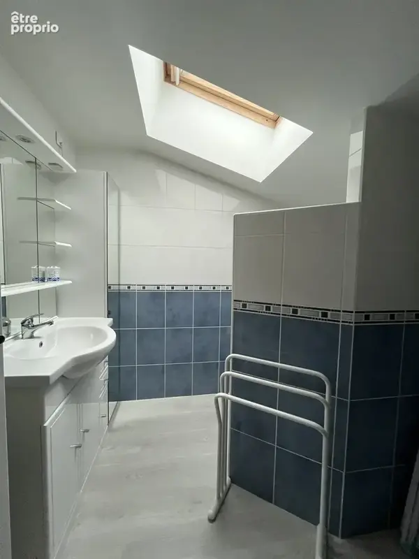 Au Cellier, maison rénovée 138 m2 - 6 pièces sur 4600m2 de terrain - photo 12