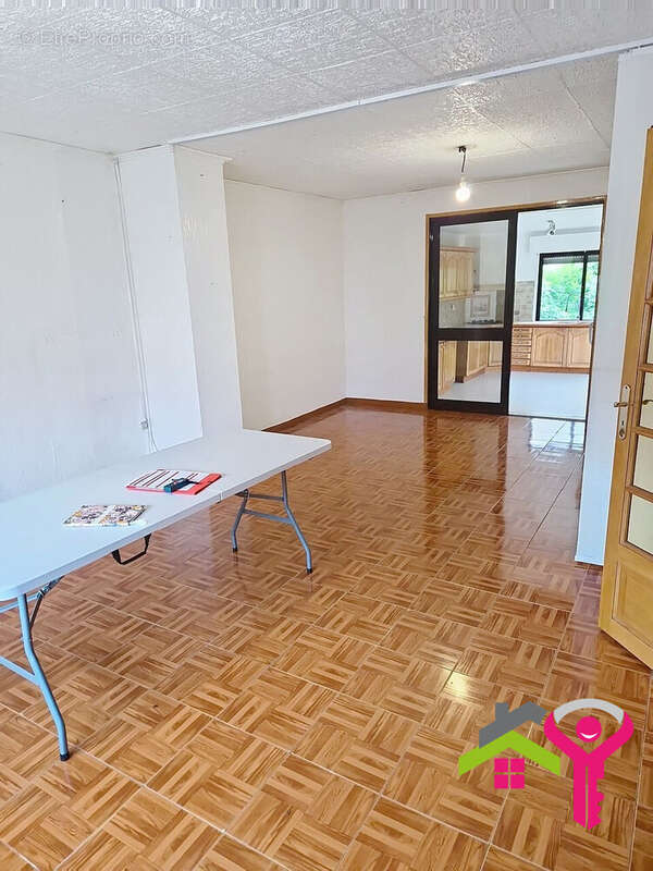 Maison 100 m² à Quievrechain  - photo 2