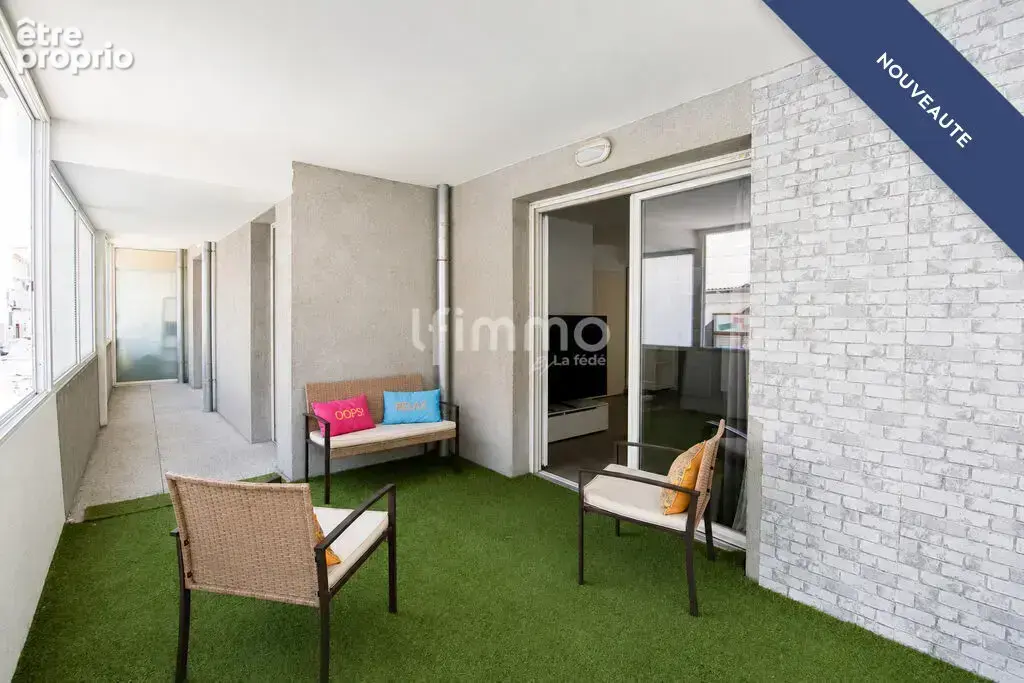 T3 de 61 m² avec loggia fermée de 35 m² – La Blancarde - photo 2