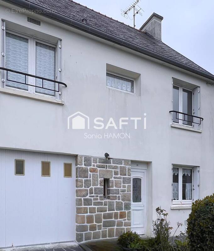 Photo 1 - Maison à SAINT-MARTIN-DES-CHAMPS