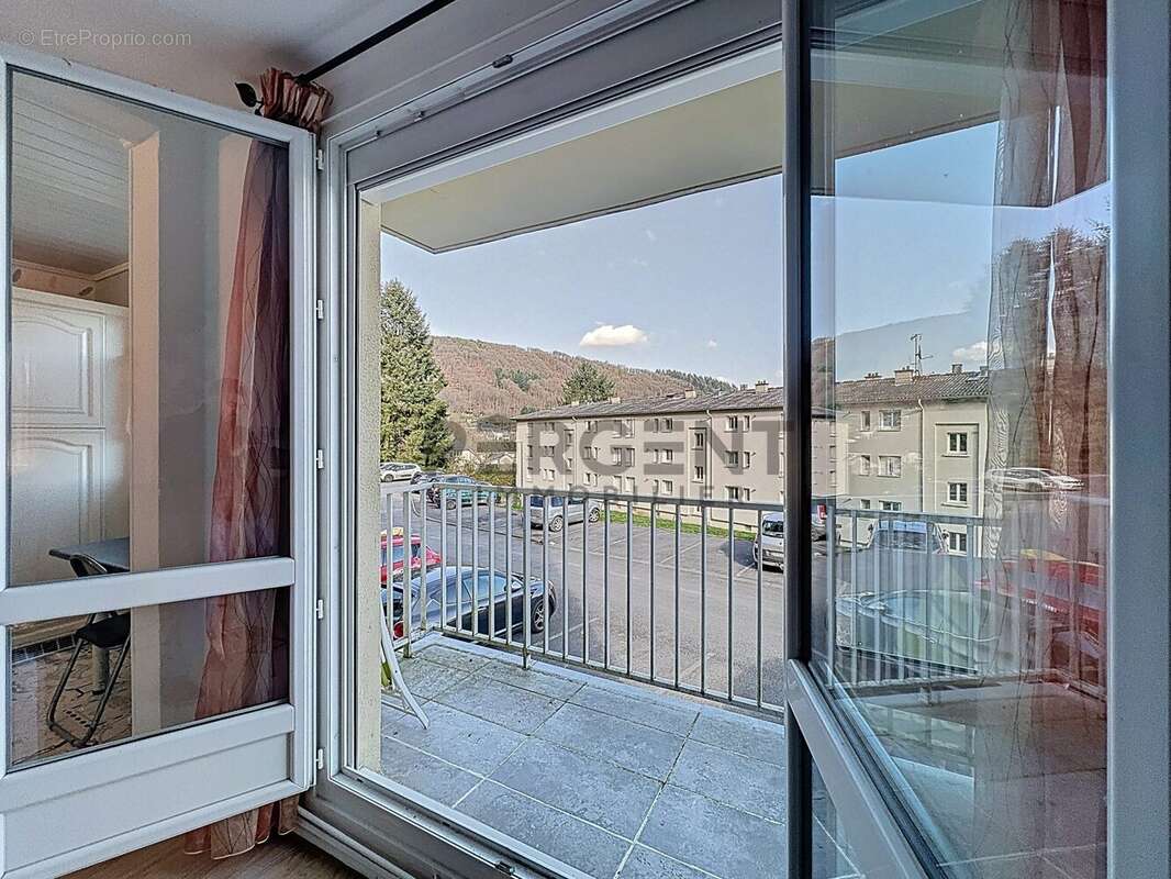 Appartement à NOUZONVILLE