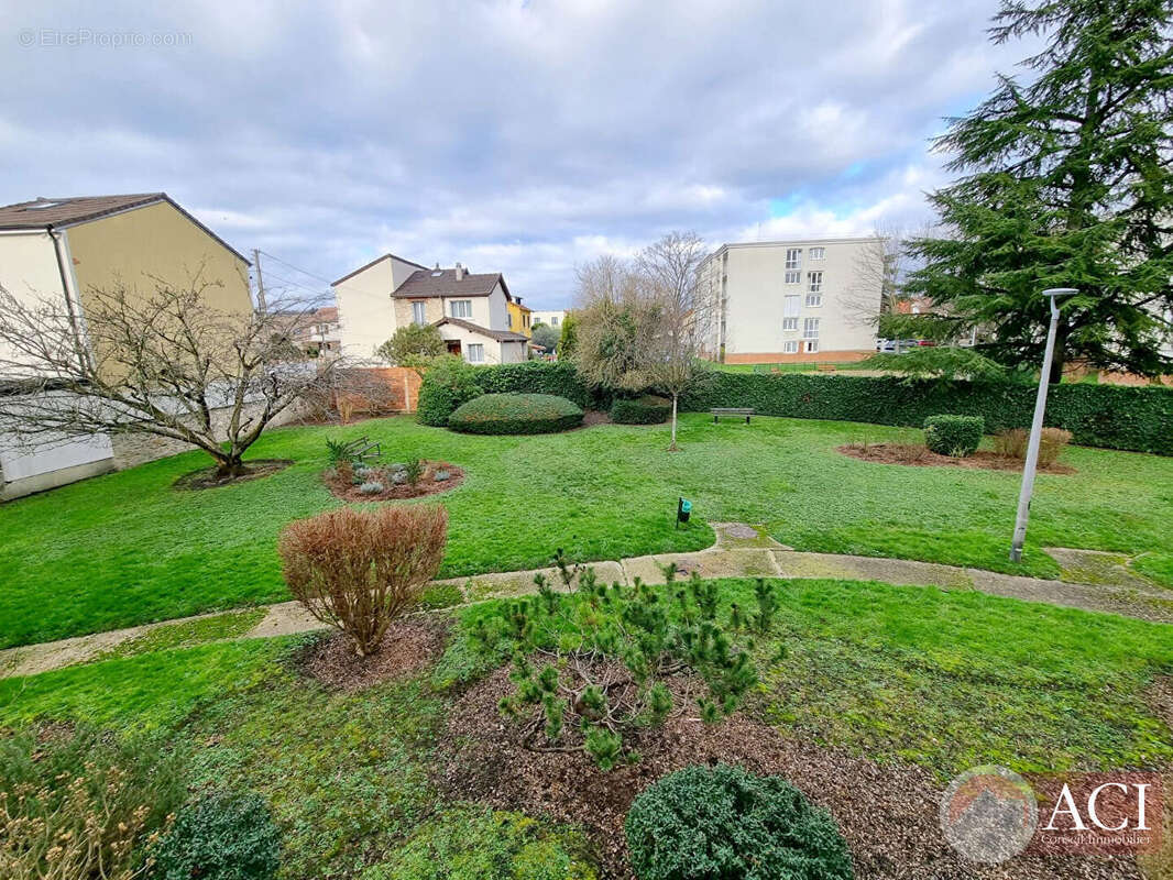 Appartement à DEUIL-LA-BARRE