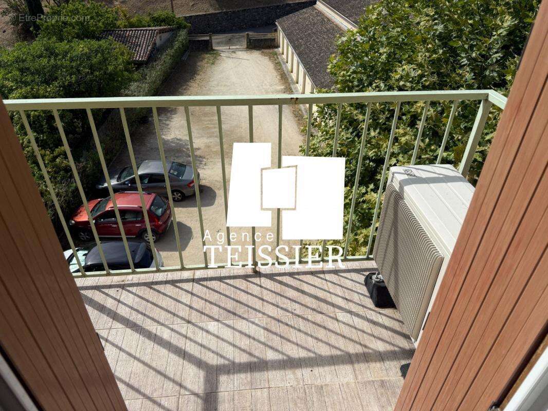 Appartement à LES VANS