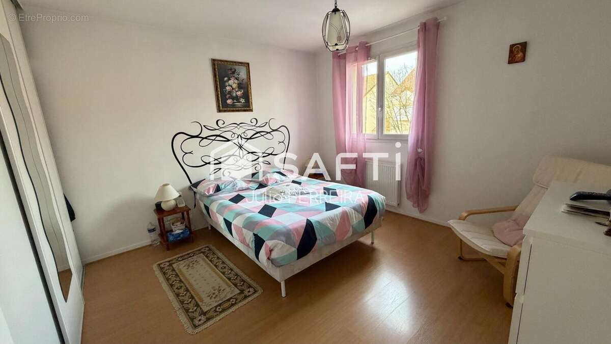 Photo 9 - Maison à PONTAULT-COMBAULT