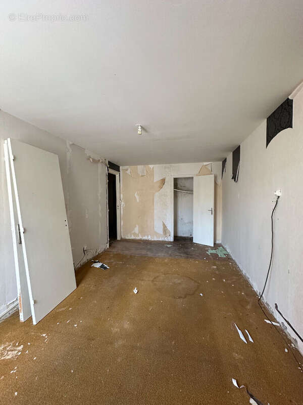 Maison Aigues Vives 6 pièce(s) 312 m2 - photo 13