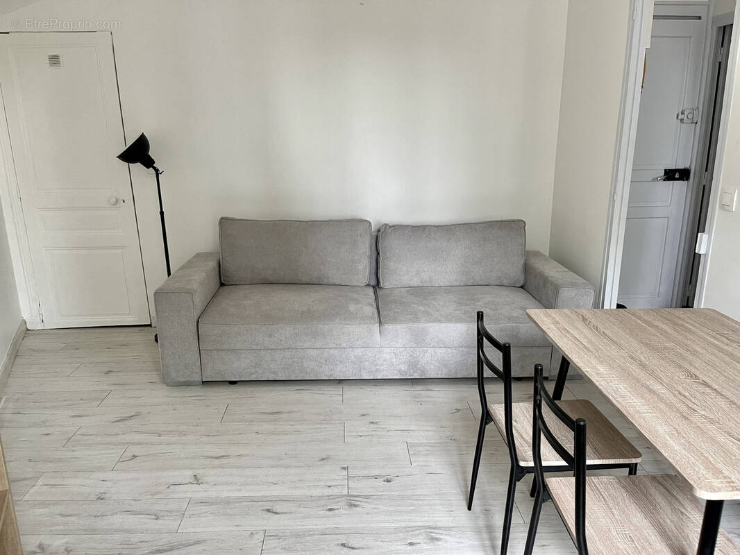 Appartement à EPERNON
