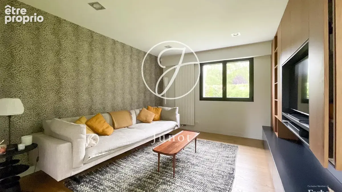 GRUSON - Maison à vendre - 7 pièces - 242m² - 4 chambres - Jardin - Garage - Carport - photo 7