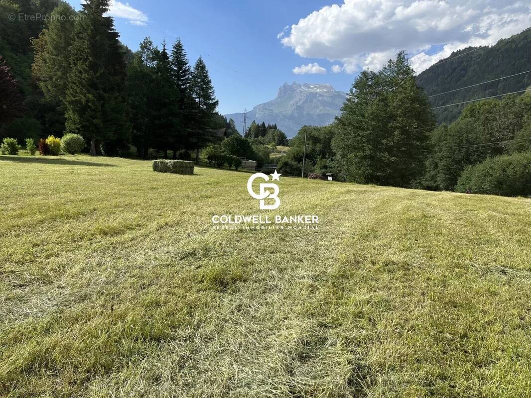 Terrain à SAINT-GERVAIS-LES-BAINS