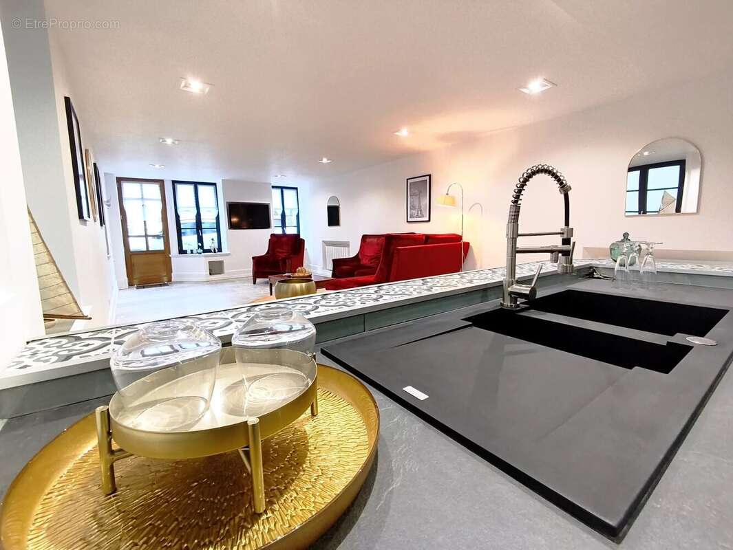 Maison à LA MOTHE-SAINT-HERAY