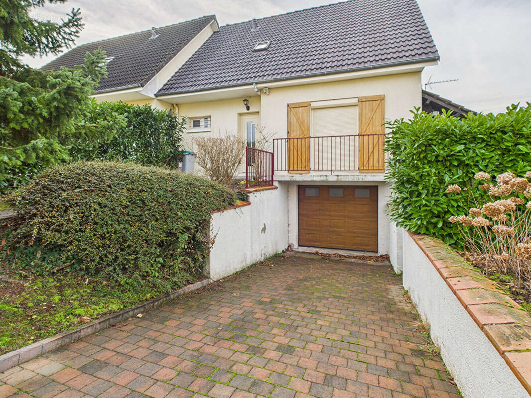 Maison à SAINT-AUBIN-LES-ELBEUF