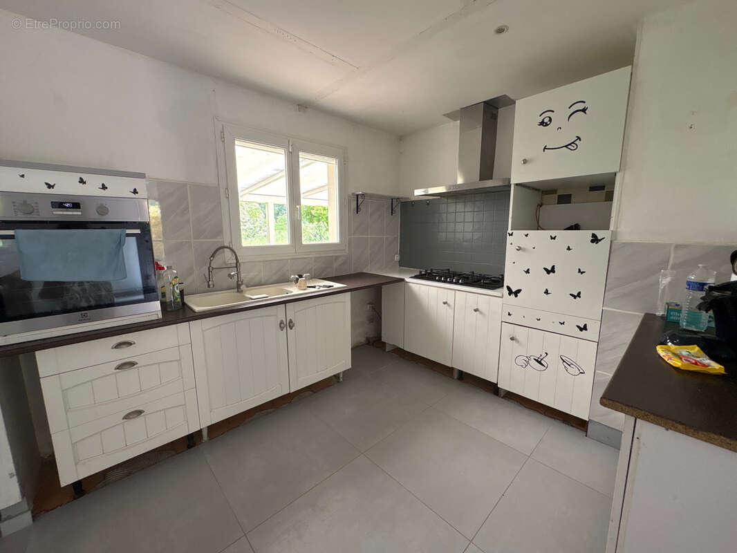 Maison à LA CHAPELLE-NEUVE