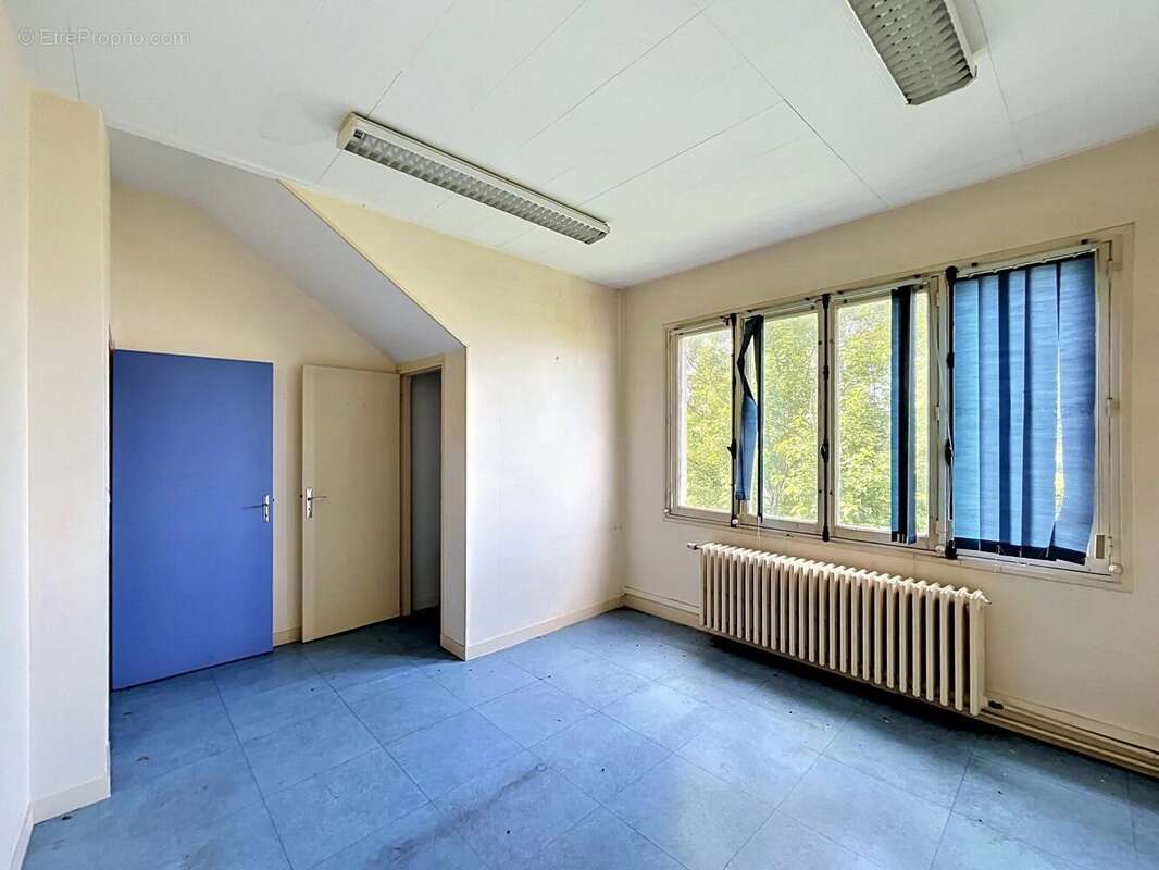 Vente Bureau-local Laon(02000) 186 000ï¿œ - photo 8