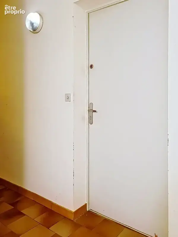 Joli studio 21m2 meublé exposé sud avec vue montagne au 1er étage d'une petite résidence au calme - photo 9