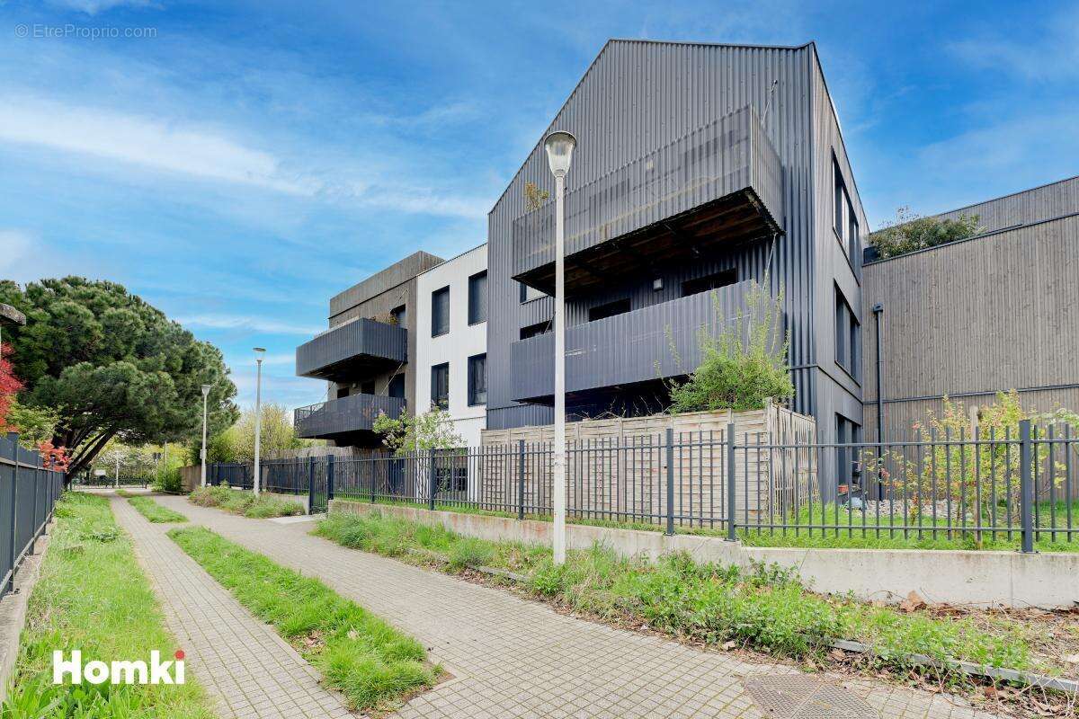 Appartement à NANTERRE