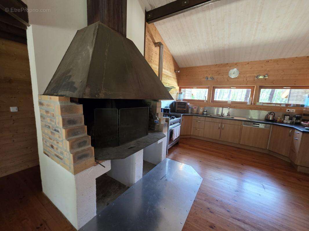 Maison 630 m² à Biscarrosse  - photo 16