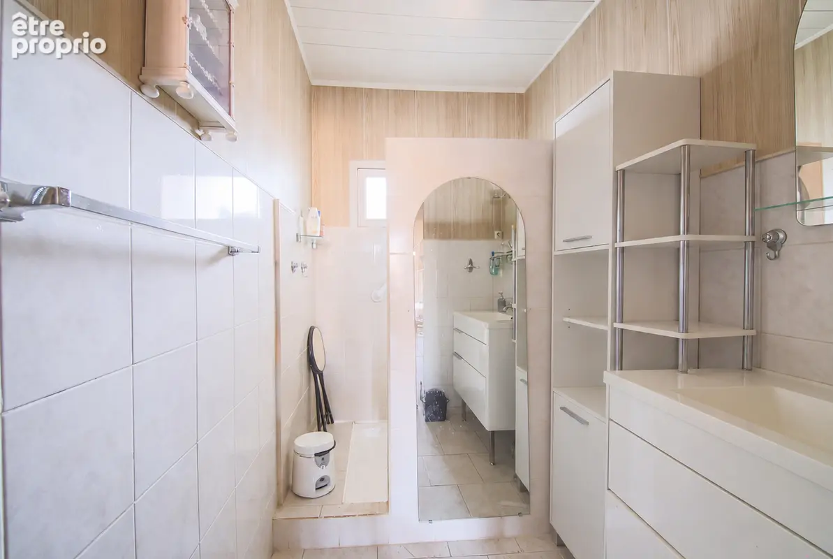 Appartement t4 - 77 m² - folelli centre - photo 6