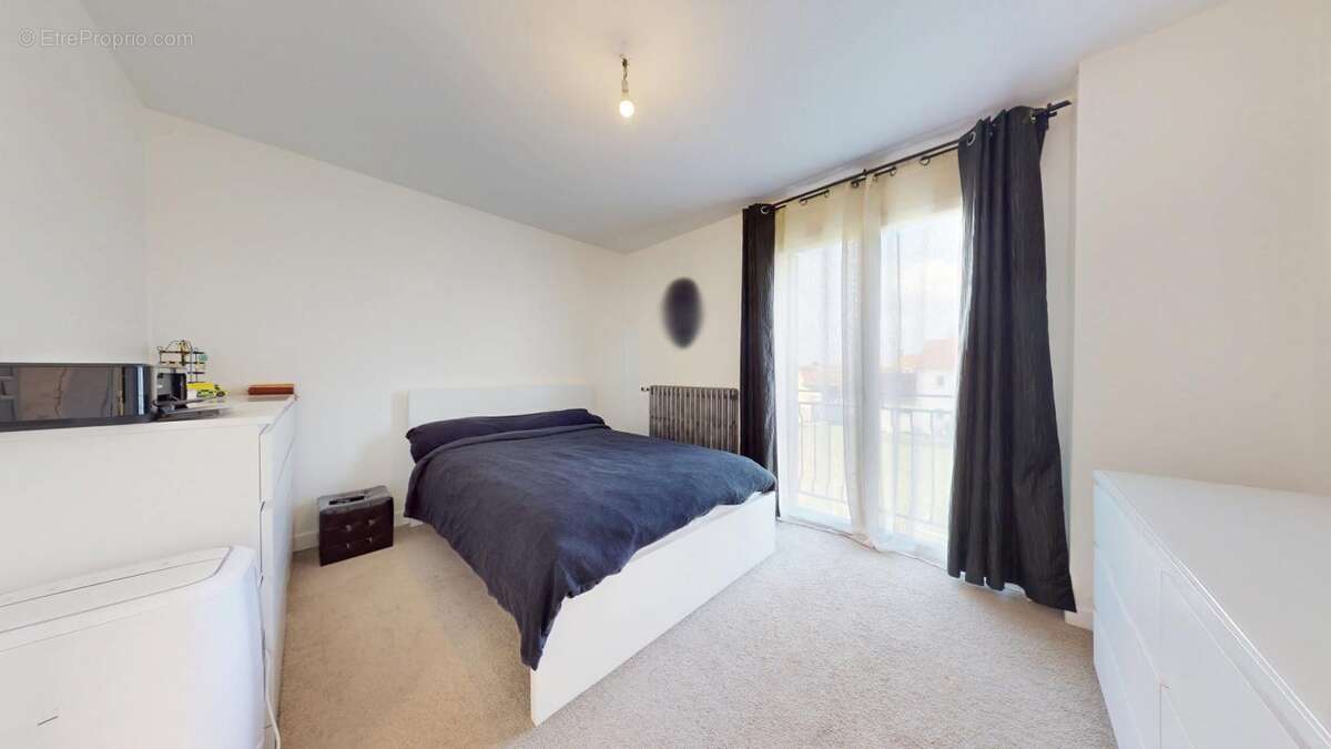 Maison à SAINT-BRICE-COURCELLES