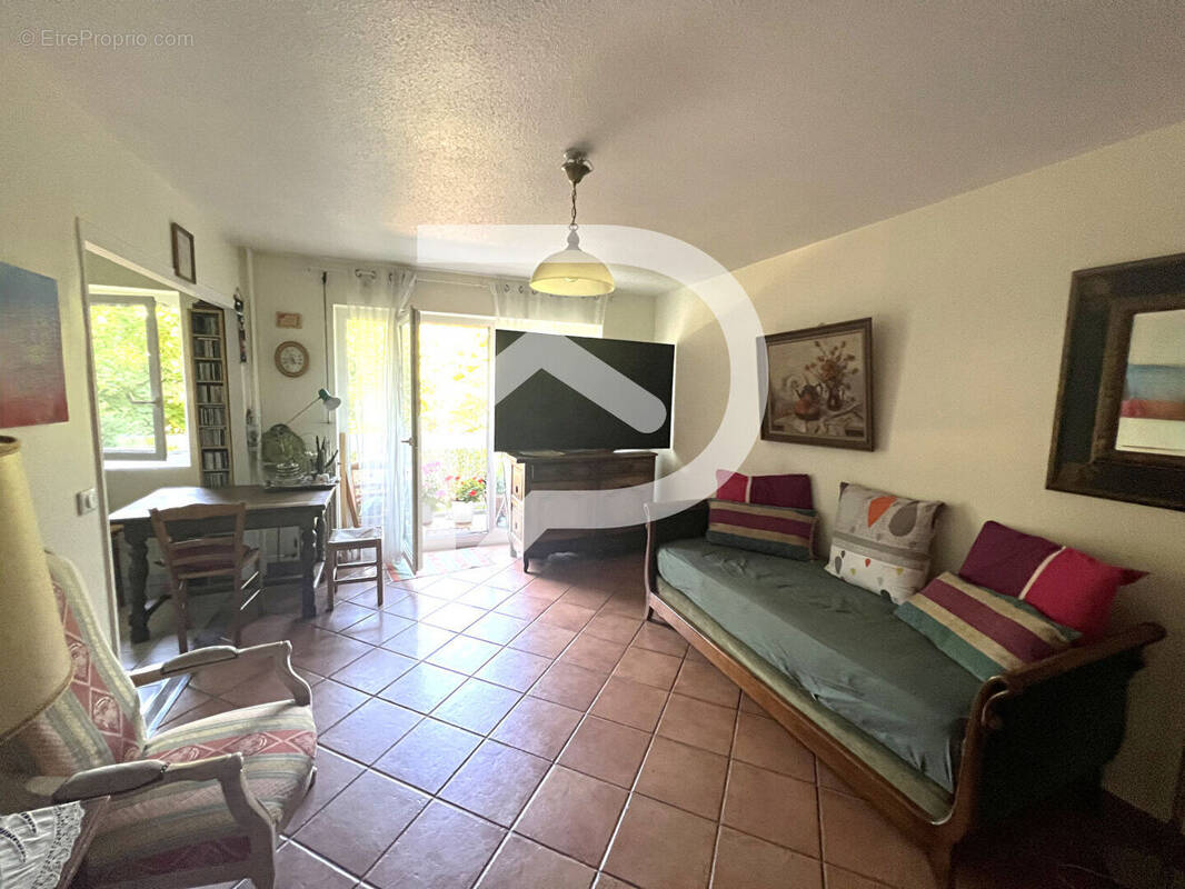 Appartement à ELANCOURT