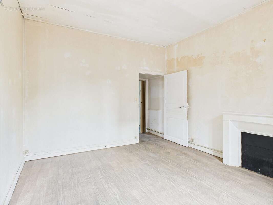 Maison à ROMILLY-SUR-SEINE