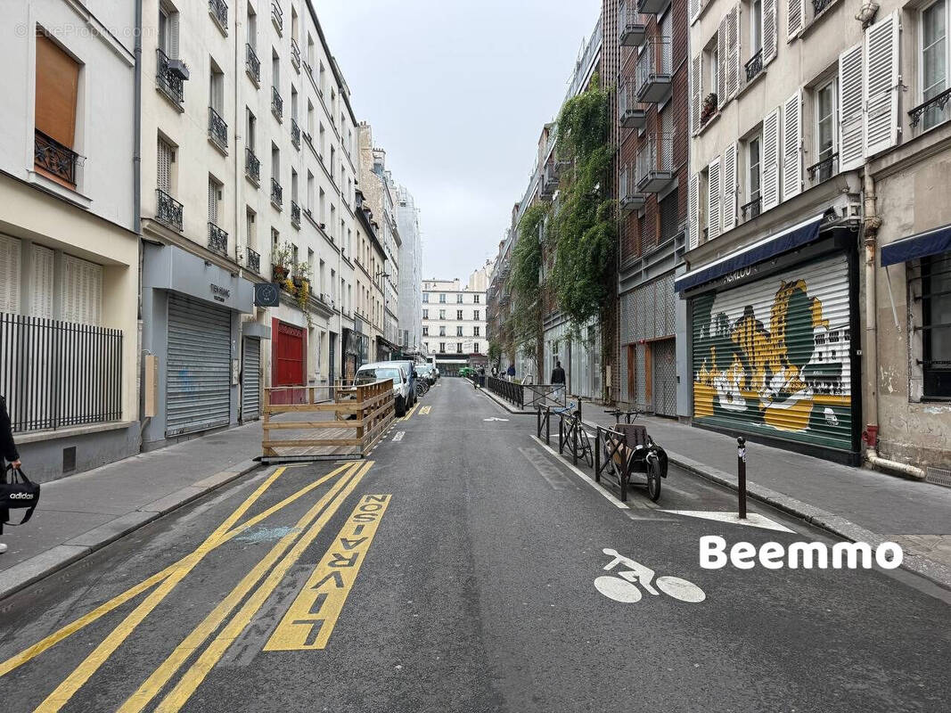 Parking à PARIS-10E
