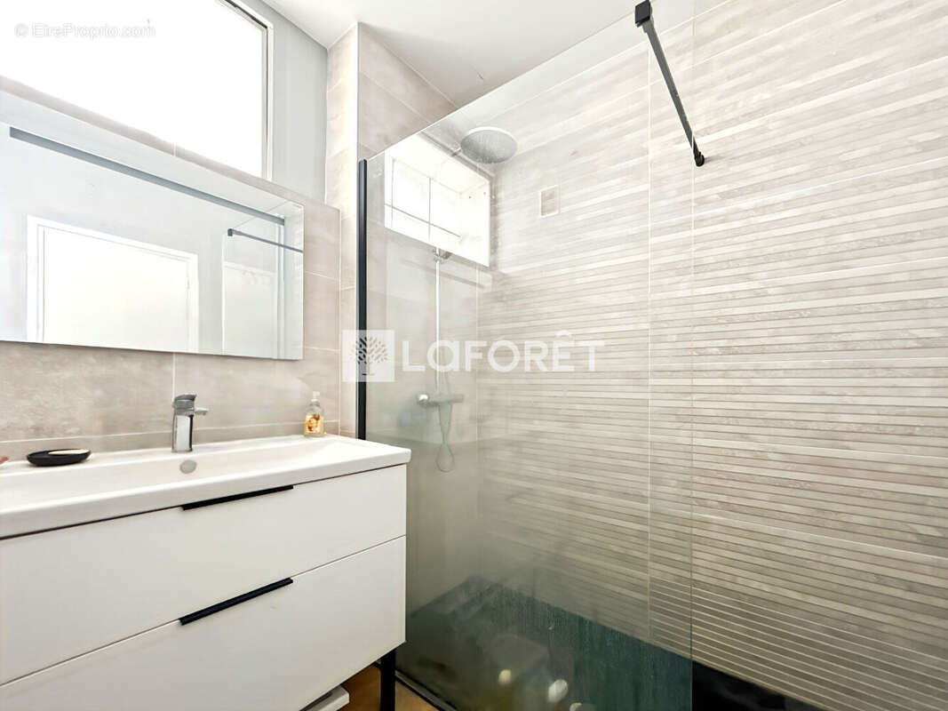 Valence - Maurice Faure - Appartement T3 avec garage - photo 7