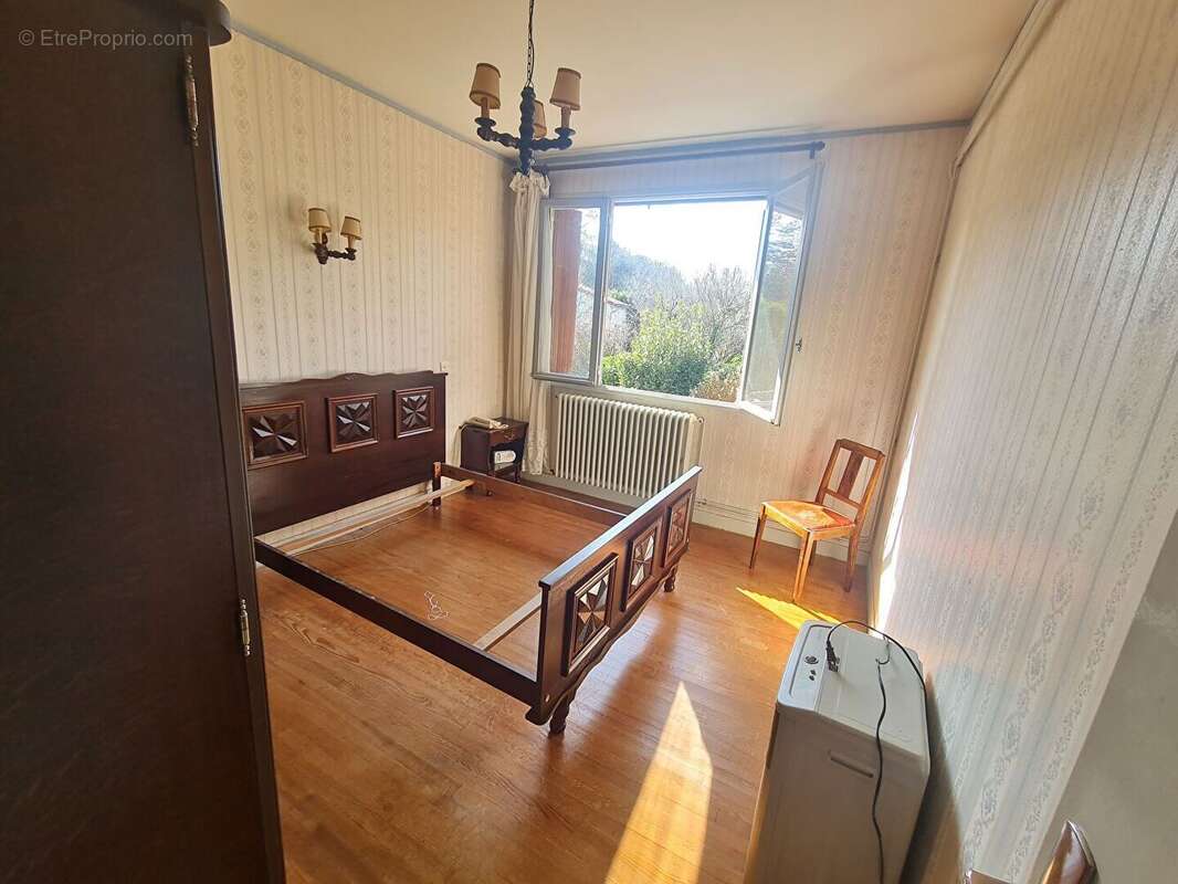 Maison à SAINT-SULPICE-SUR-LEZE