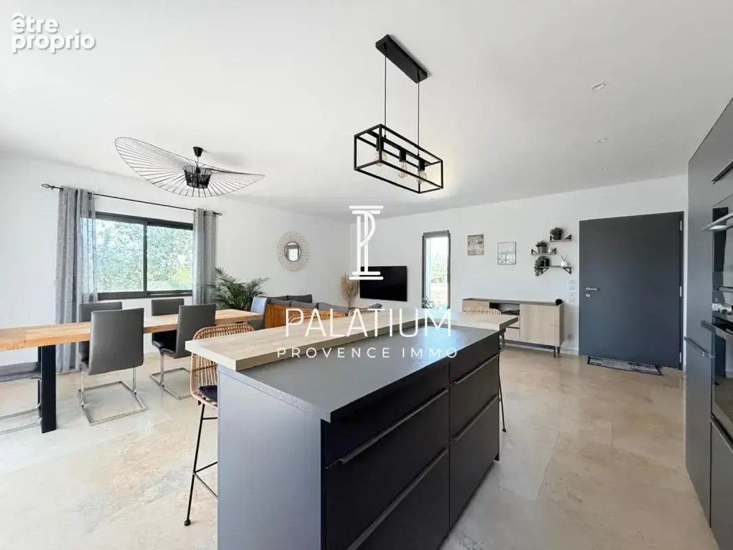 Villa récente de 118 m² – vue collines & fort potentiel - photo 7
