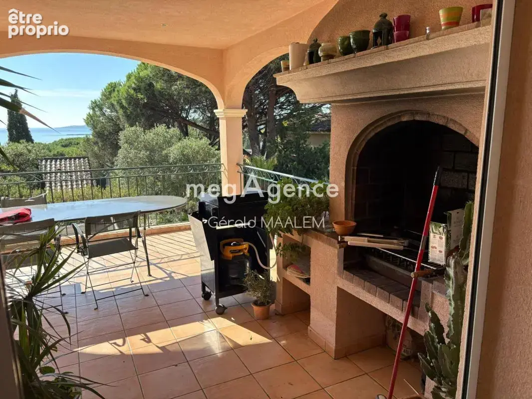 villa piscine vue mer dans un parc securisé - photo 9