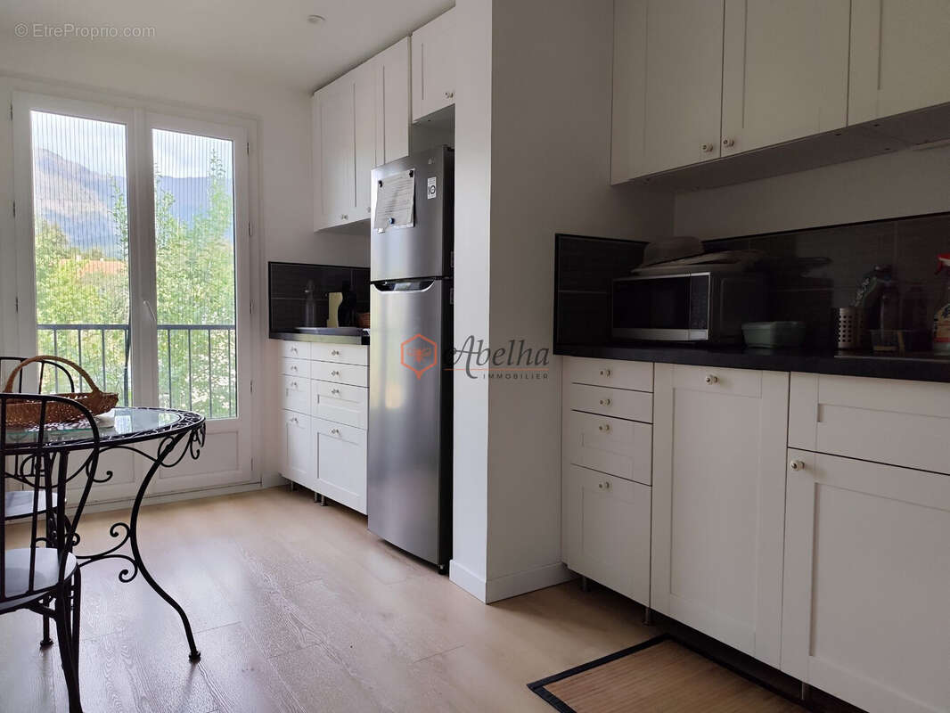 Appartement 68 m² à Saint-Bonnet-En-Champsaur  - photo 3