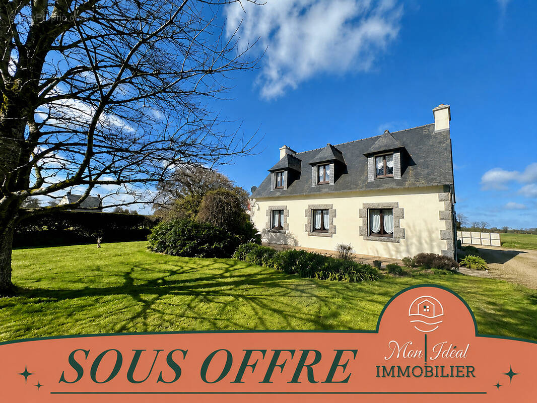 Maison à PLOEZAL