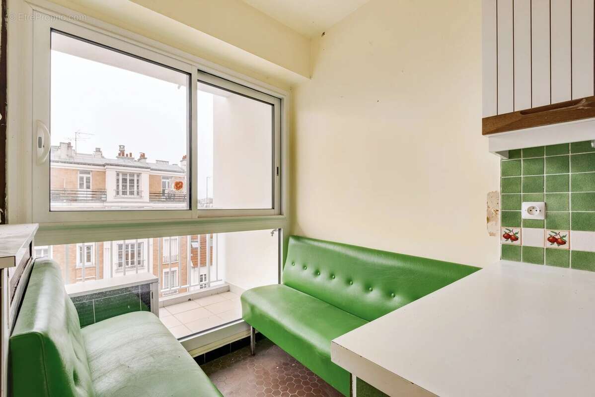 Appartement à PARIS-11E
